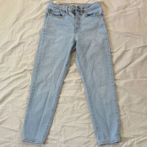 Levi’s “Wedgie” light wash size 27